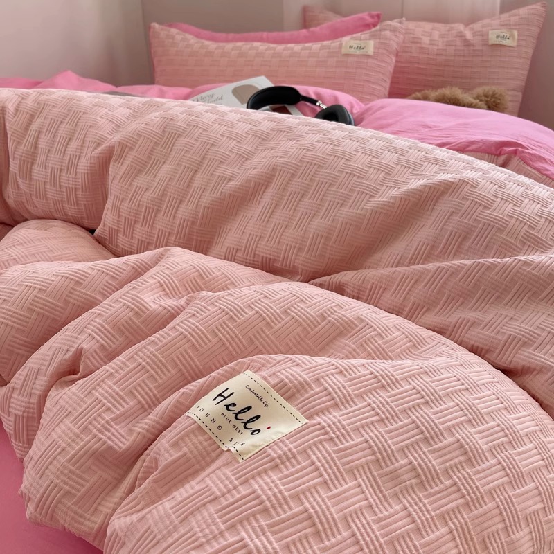 Cama de algodón lavada de hilo de doble capa fresca de cuatro piezas, funda de edredón de estilo crema, sábana de dormitorio de estudiantes, juego de tres piezas