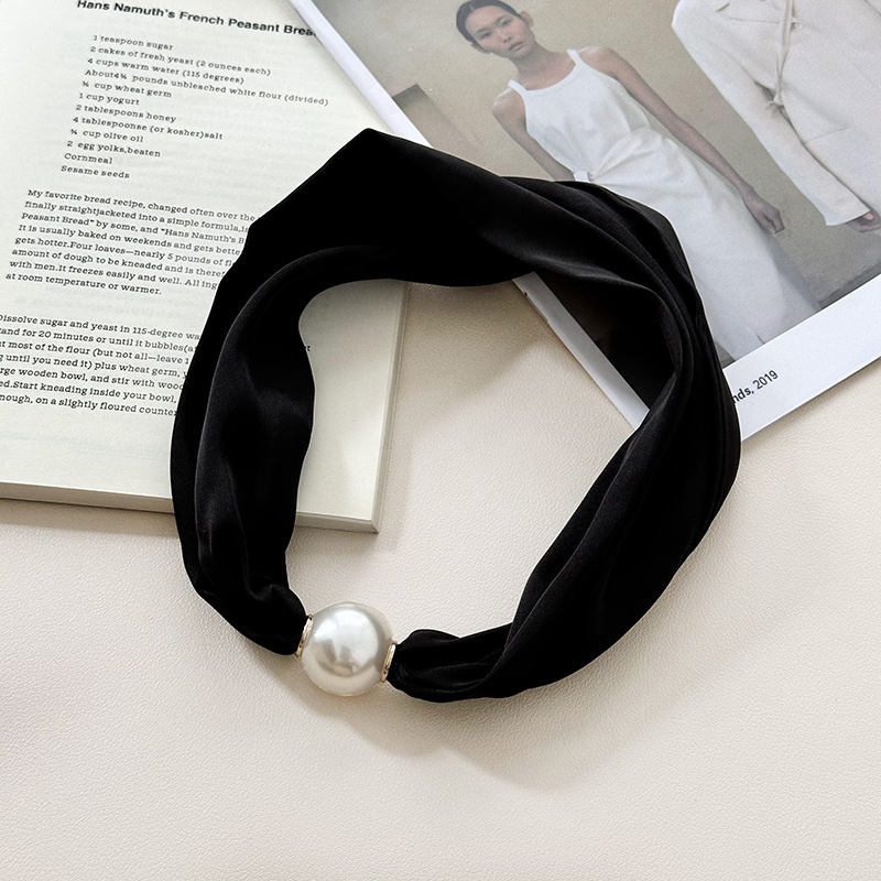 Nueva seda imitación bufandas de seda nicho de alta calidad bufandas de seda de poliéster color sólido collar de perlas bufandas