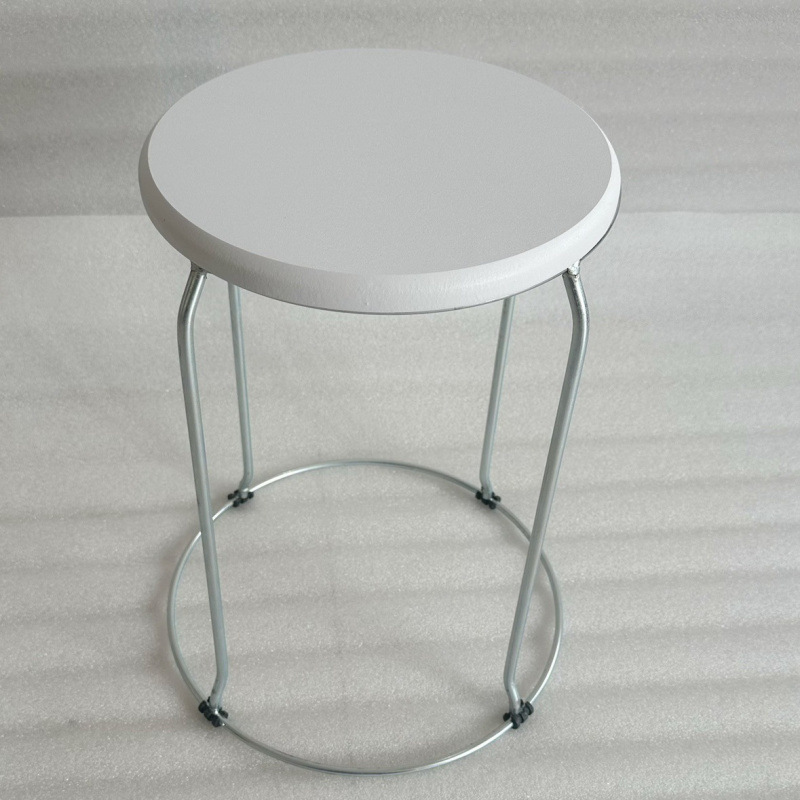 Taburetes redondos de madera sólida taburetes de acero inoxidable taburetes caseros apilables taburetes de hierro forjado dormitorio taburetes de comedor para adultos