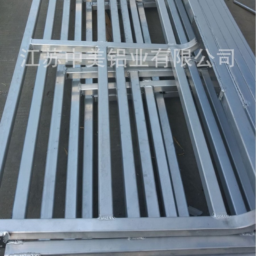 铝合金防护栏，护栏，铝管焊接护栏