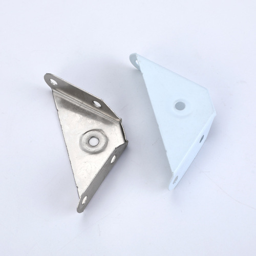 Thickened stainless steel hanging code, nickel-plated iron three-sided fixed corner code furniture connector, spray white paint triangle bed corner brace
