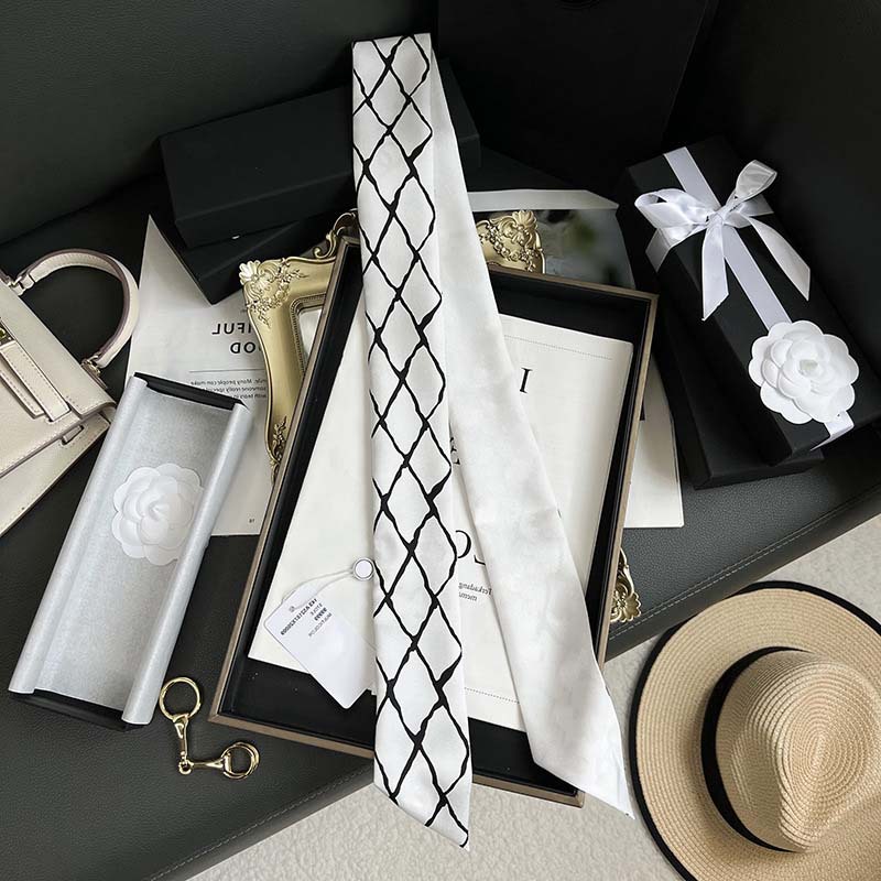 D versión alta 18 mm bufandas de seda cinta cinta delgada correa de pelo larga decoración pequeña bufandas animales de la selva H