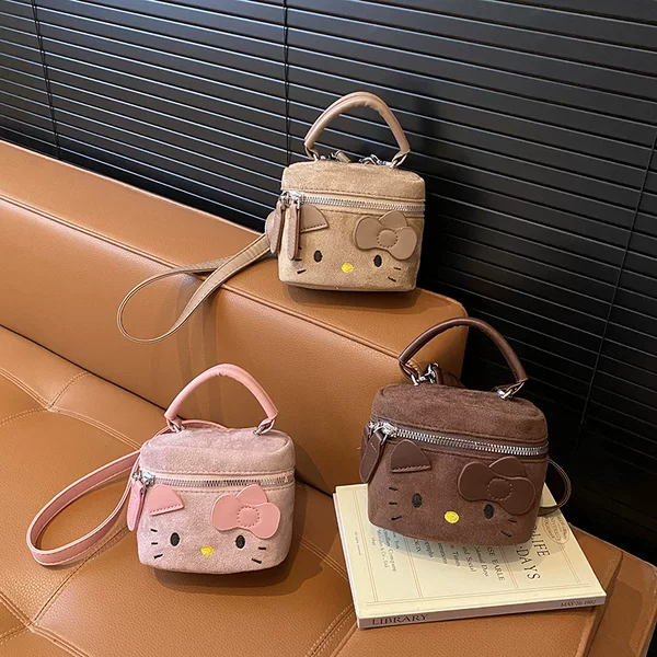Cartoon Cat Embroider Cute Girl Carrying Bucket Lipstick Bag Autumn and Winter New Niche Girls Crossbody Accessory Bag