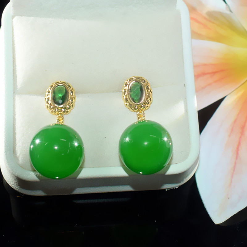 (2개) 녹색 지르콘 하이 퀄리티 연령을 선택하지 않습니다 천연 녹색 칼 세도니 귀걸이 펜던트 조커 패션 귀걸이 공장 도매