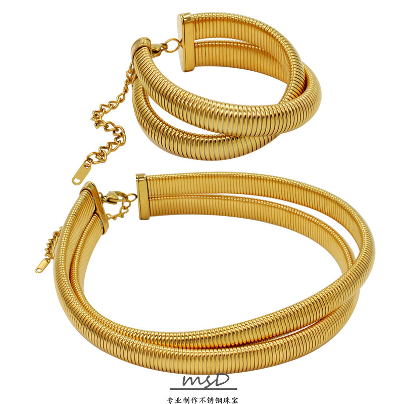 Autumn and winter sweater chain all-match jewelry European and American fashion double ring bracelet collar suit titanium steel gold-plated snake ring jewelry