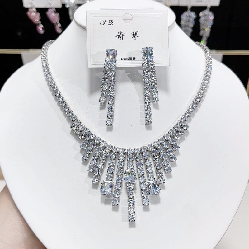 Bridal Jewelry Necklace Earrings Set Tassel Long Accessible Luxury Elegant Dress Wedding Dress Stage Performance Matchinging Jewelry Bridal Jewelry Necklace Earrings Set Tassel Long Accessible Luxury Elegant Dress Wedding Dress Stage Performance Matchinging Jewelry