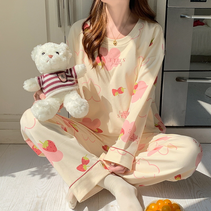 Autumn demi-season pijama