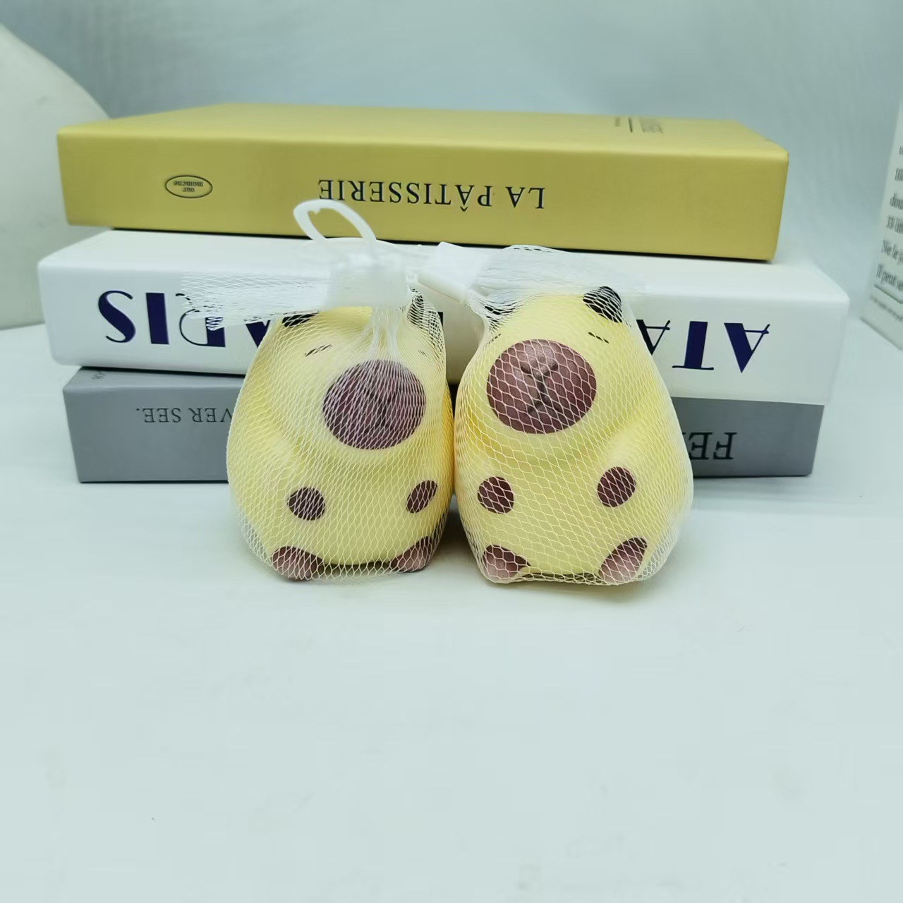 Wahaha ADcalcio pellizcando la botella de música juguete rebote lento descompresión ventilación bebida exprimida suave personalizada para niños