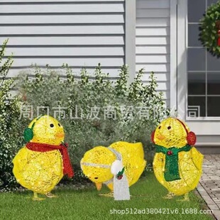 �羳Winter lantern chick with scarf earmuffs holiday�����u