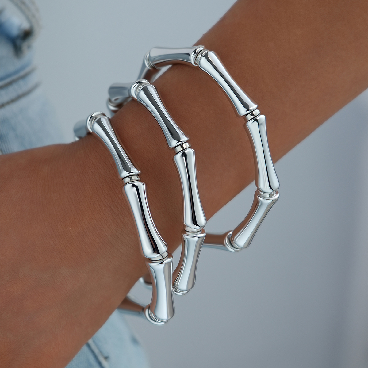 Europa y los Estados Unidos venta cruzada espejo amplio borde abierto pulsera simple personalidad exagerada pulsera de lujo suave sensación de alto nivel
