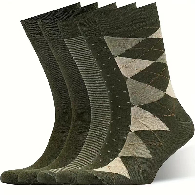 New Men's Socks, High-Quality Cotton Socks, Round Neck, Black, Breathable, Diamond-Shaped, Cold-Proof, Casual Socks, Factory Direct Sales New Men's Socks, High-Quality Cotton Socks, Round Neck, Black, Breathable, Diamond-Shaped, Cold-Proof, Casual Socks, Factory Direct Sales