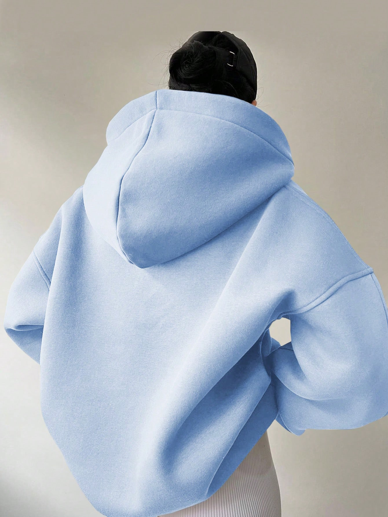 Loose Fit Type 2024 Autumn And Winter Amazon  European And American Ladies Sweatshirt Solid Color Long Sleeve Hooded Solid Color Loose Sweater Women's Top