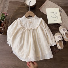 春と秋の女の子の子供服のワンピースの赤ちゃんの洋気の子供の個性の潮の韓国版の森のレースの透かし彫りの王女のスカート