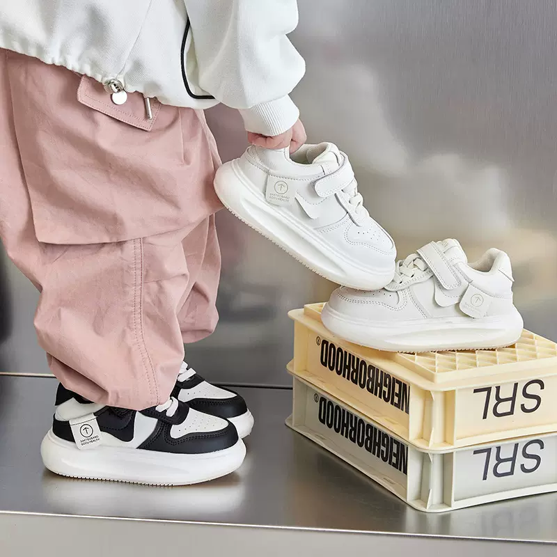 儿童秋冬运动鞋2025新款低帮男童二棉保暖休闲鞋女童加绒小白鞋