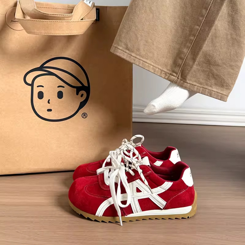 Red Color-Blocked German Training Shoes for Women, 2026 Spring New Versatile Casual Sneakers, Lace-Up Board Shoes, Lightweight Sports Shoes Red Color-Blocked German Training Shoes for Women, 2026 Spring New Versatile Casual Sneakers, Lace-Up Board Shoes, Lightweight Sports Shoes