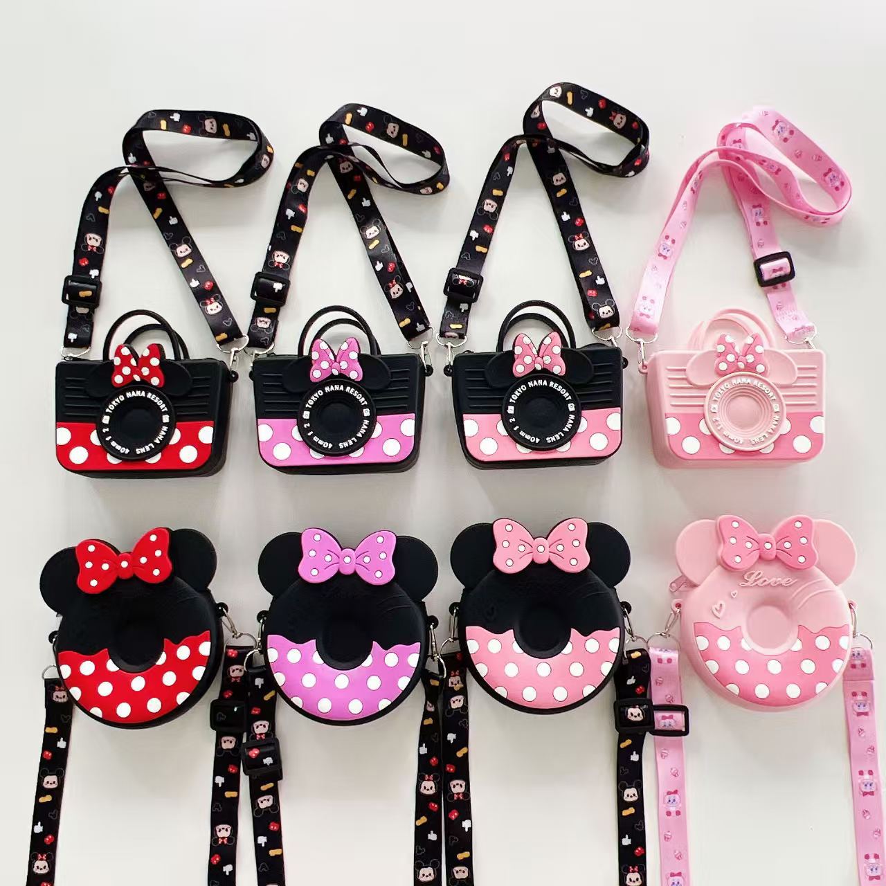 Wholesale E-Commerce Hot-Selling Mickey Mouse Silicone Coin Purse Crossbody Bag Coin Purse Makeup Bag Data Cable Storage Earphones