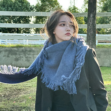 新款秋冬高级感韩国百搭流苏加厚保暖外搭三角巾针织羊毛围巾披肩