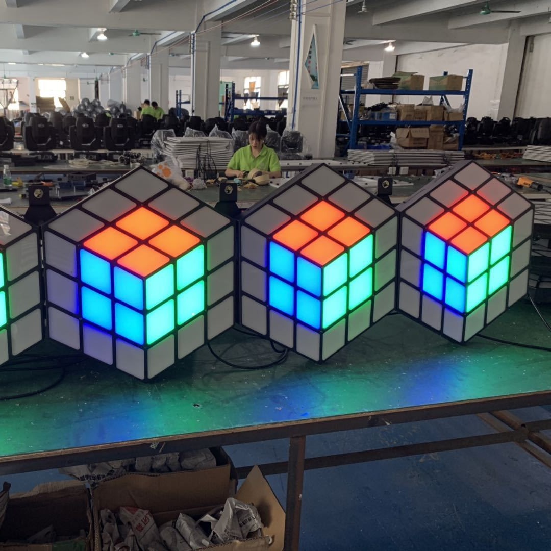 酒吧婚庆演唱会专用效果灯3D魔方立体背景墙