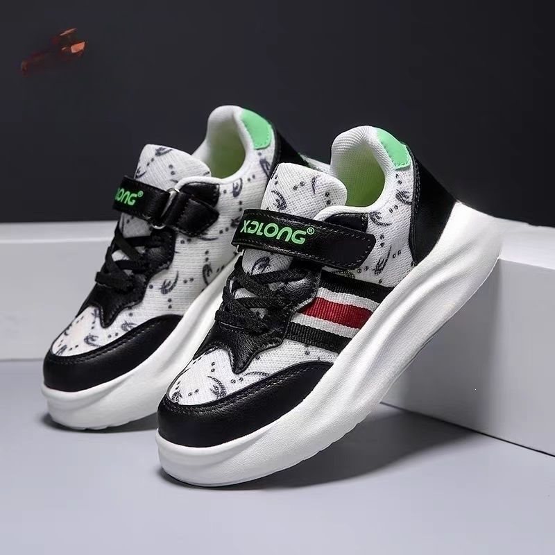 Children's Mesh White Sneakers for Girls 2026 New Style Soft-Soled Non-Slip Breathable Casual Sneakers Student Versatile Shoes