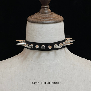 Niche Genuine Leather Punk Rivet Ins Wind Collar Necklace High Sense Spike Subculture Gothic chocker Collar