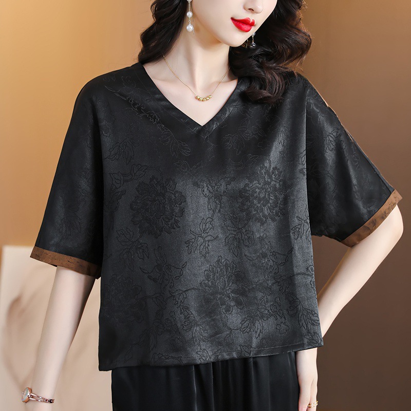 Quality silk summer T-shirt