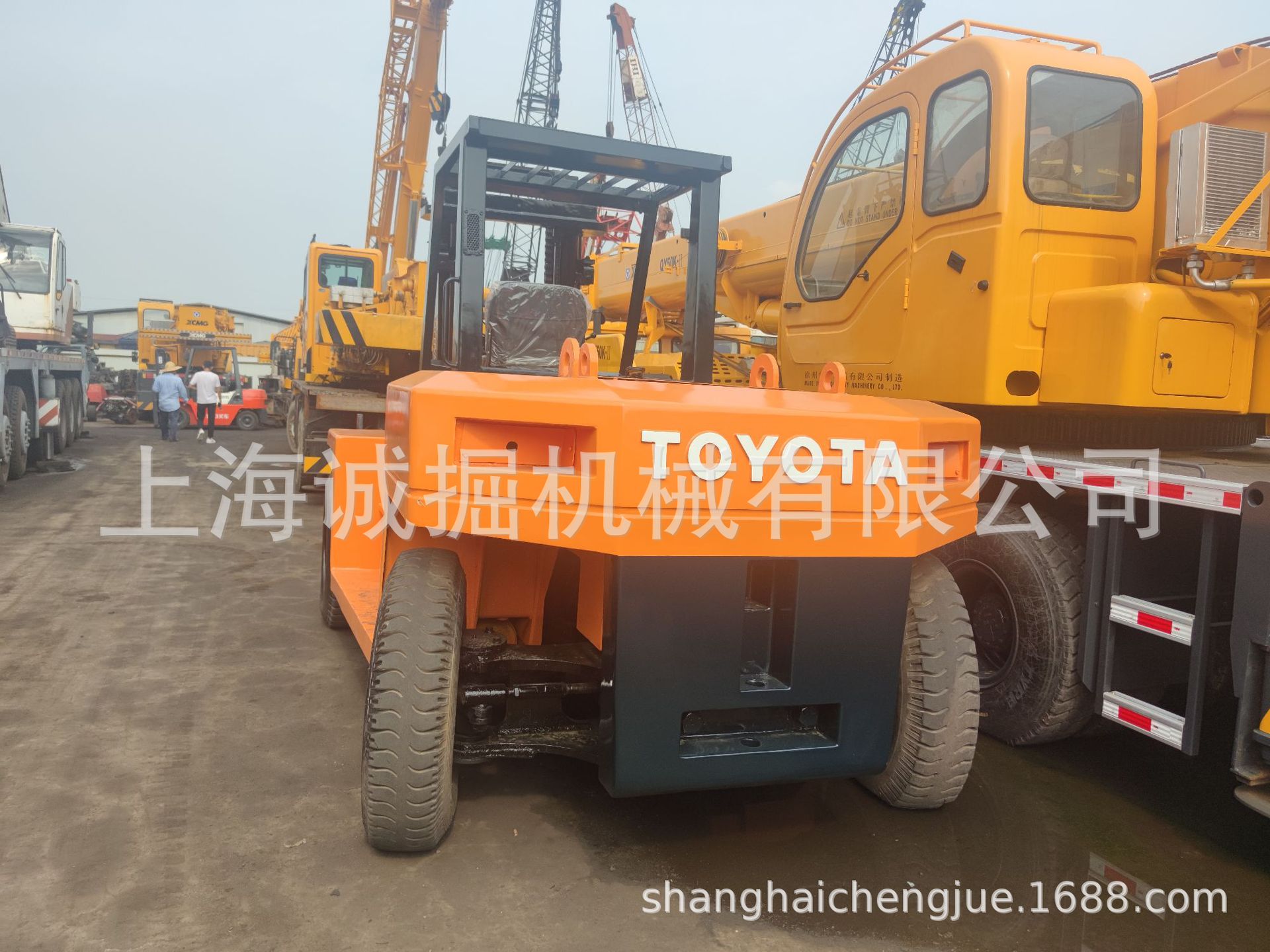 二手丰田10吨柴油叉车 升高3米 标准配置 出口