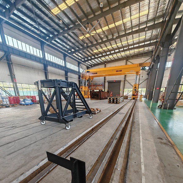 靖起起重机生产  大吨位液压龙门吊 液压提升机  200t  镇 江