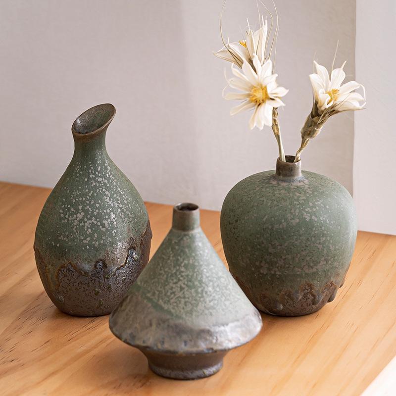 Ceramic Retro Kiln Change Bronze Iron Tire Stoneware Dried Flowers Hydroponic Homestay Hotel Soft Decoration Home Decoration