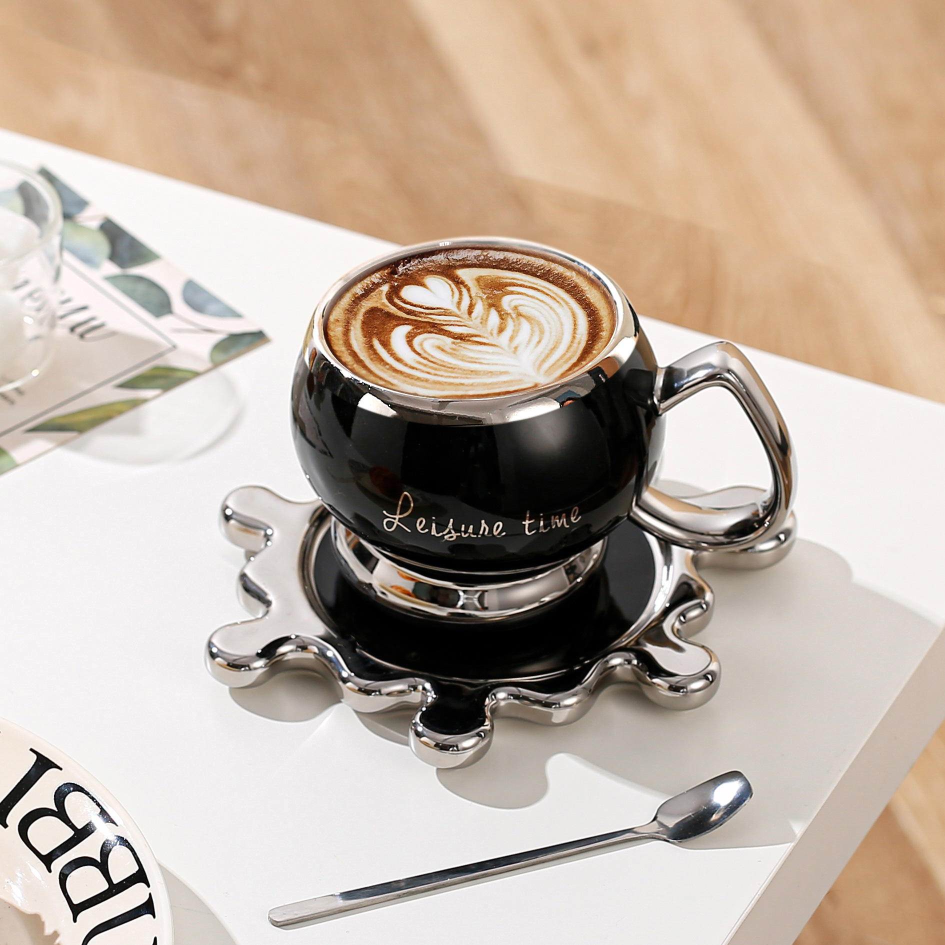 Creativo estilo nórdico taza de galvanoplastia de lujo ligero taza de cerámica taza de té de la tarde taza de café taza de agua en inglés avanzado