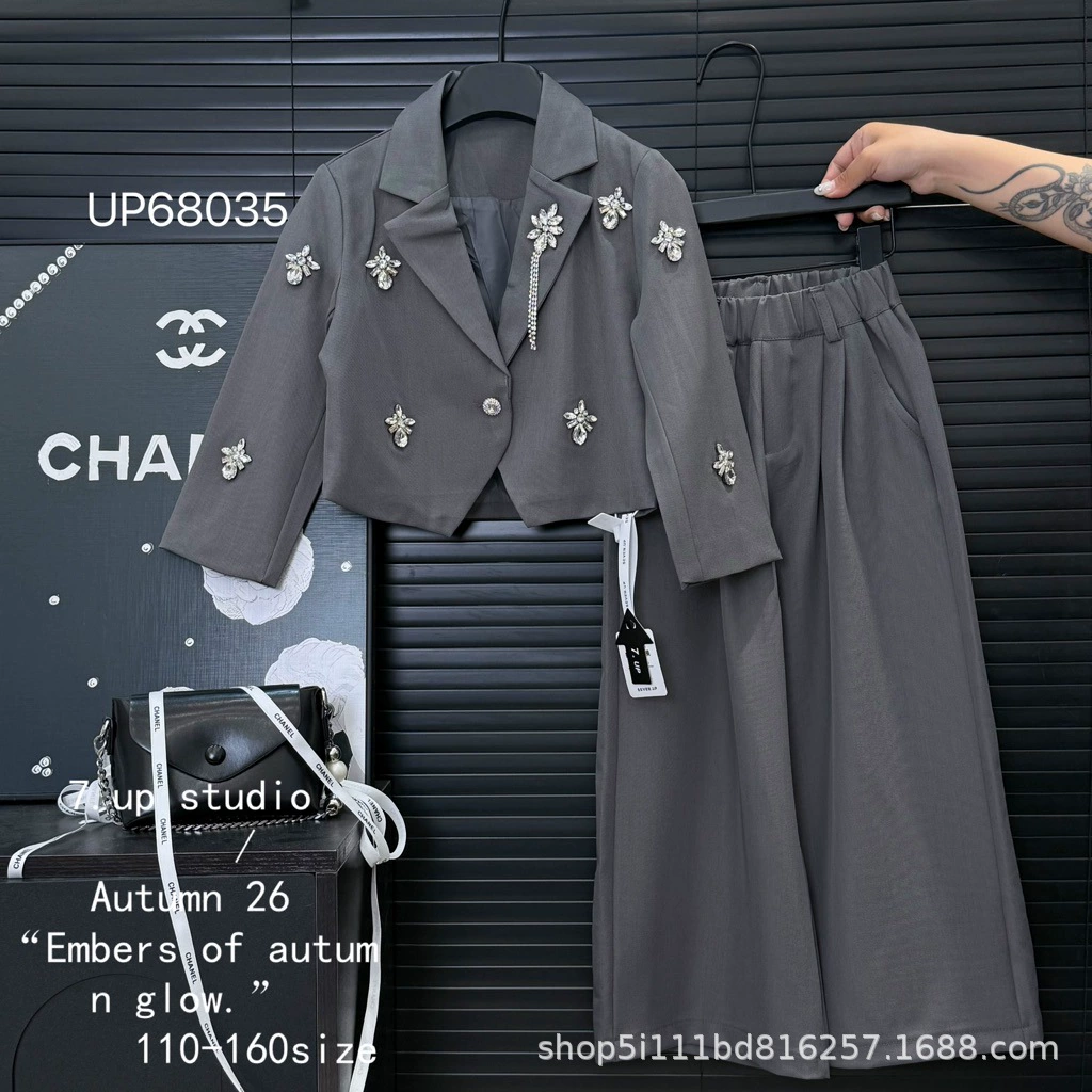 Детский костюм для девочек Lipei, модный костюм with стразами, размеры 110-160, осень 2026
