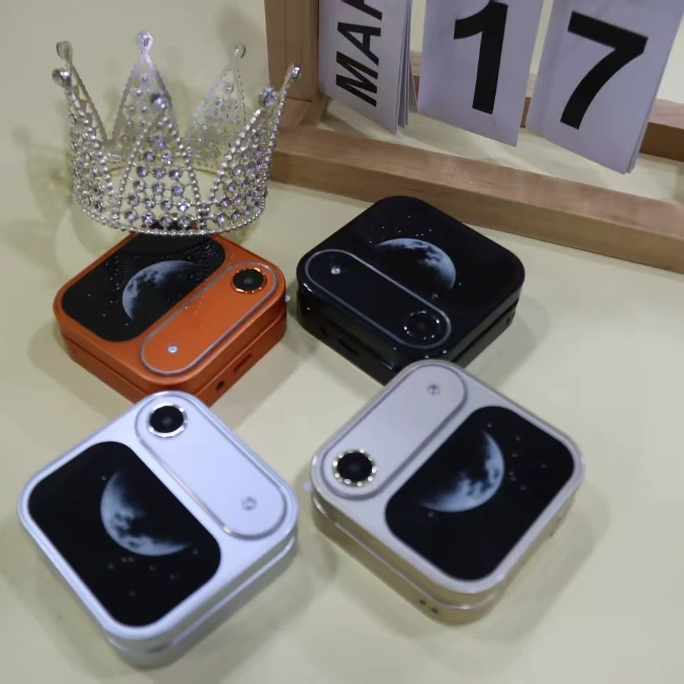 Складной мобильный телефон, Intel Core i17, Intel Core i17, Intel Core i16, Pro2, 2G