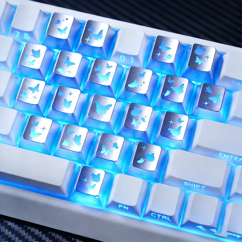 Heart-shaped butterfly keycaps, original factory height, metallic paint, side-engraved characters, translucent mechanical keyboard keycaps for internet cafes Heart-shaped butterfly keycaps, original factory height, metallic paint, side-engraved characters, translucent mechanical keyboard keycaps for internet cafes