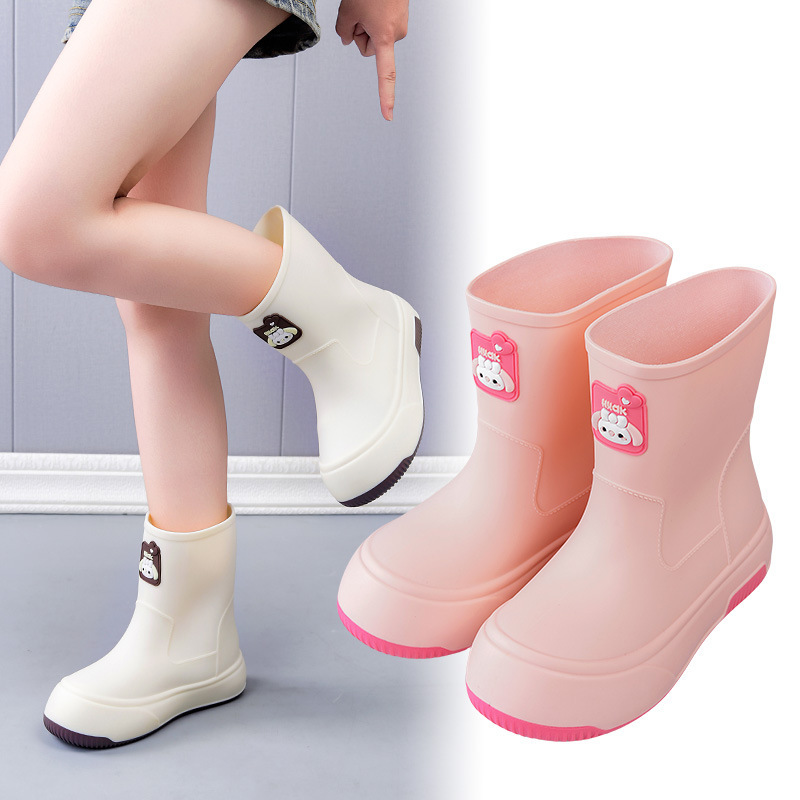 Japanese-Style Cute Short Rain Boots for Women, Non-Slip Outdoor Rubber Boots, Thick-Soled Water Shoes with Fleece, New Short Rain Boots