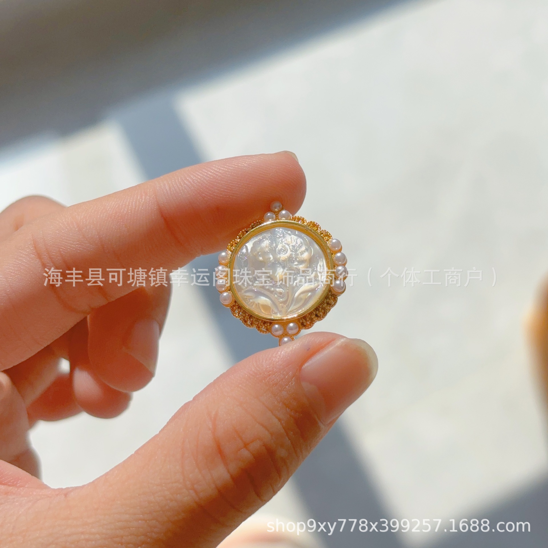 メーカー直販天然蝶貝真珠箱手串ストラップdiyアクセサリー付属品小紅本震え音がよく売れている