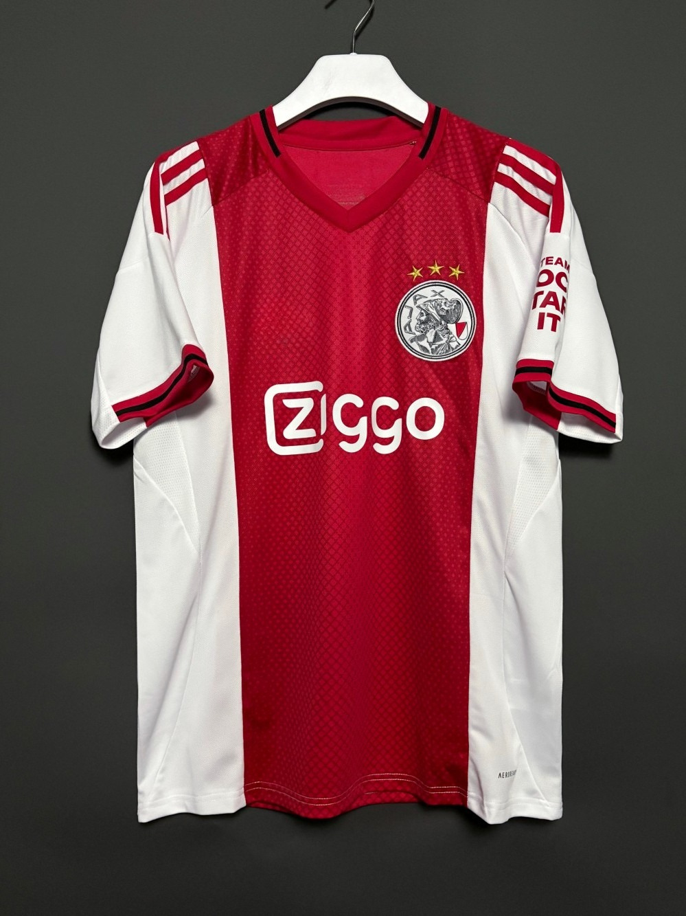 2627 Aficionados de la Liga Real Madrid Mbappe Barcelona Yarmar # 10 camisetas de fútbol de la Premier League para adultos con números impresos y envío gratuito