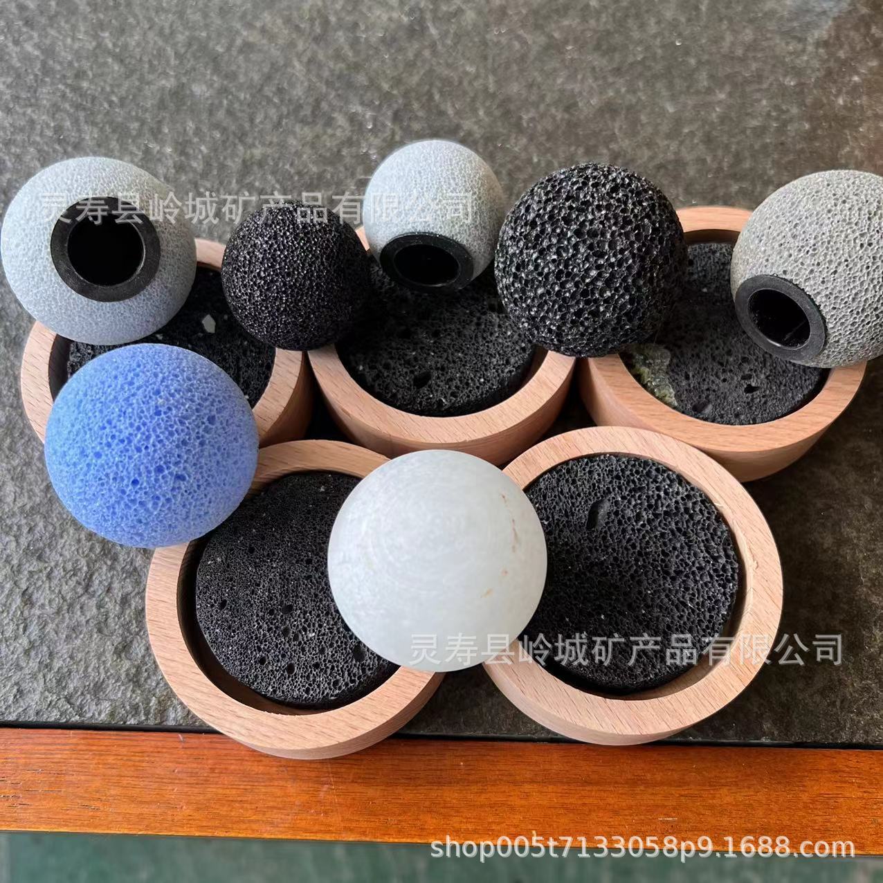 黑色火山岩香薰石,圆片家用卫生间香薰石, 扩香石木盒套装批发