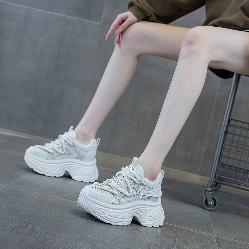 Giày sneaker nữ đế dày chunky tăng chiều cao 9 cm phong cách hot girl — Bạc M2696, M 2696m Màu sắc, M2696 đỏ