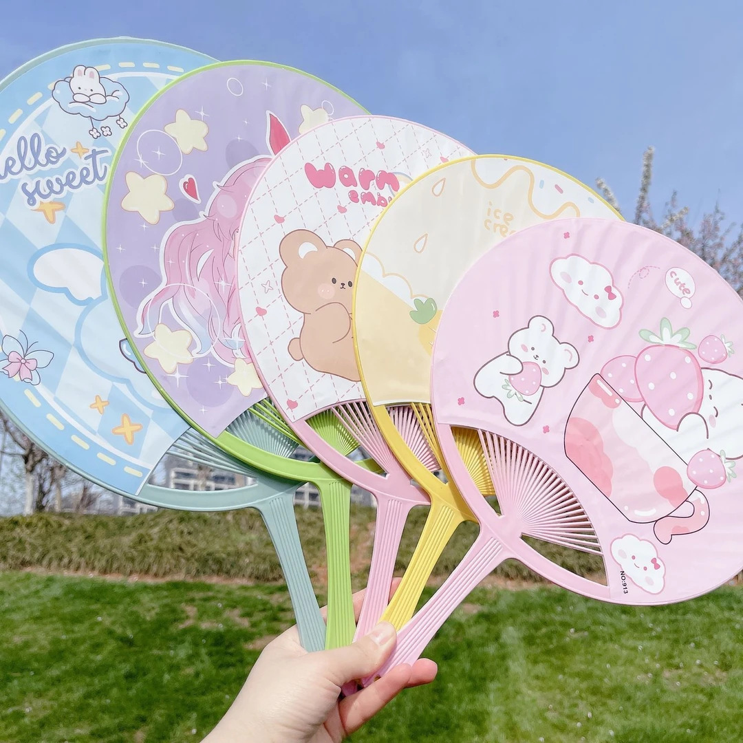Cartoon Fan for Children, Household Hand Fan, Student Portable Plastic Fan for Summer, Cute Small Round Fan, Handmade Round Fan