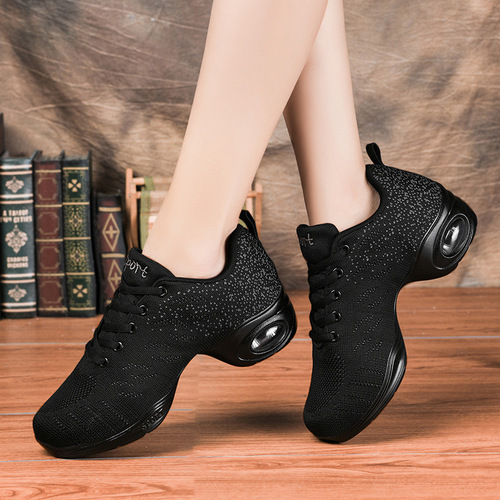 Square dance dance shoes, wedge heel, fly mesh shoes, soft sole sneakers, dance shoes, mid-heel women's shoes, mesh casual shoes