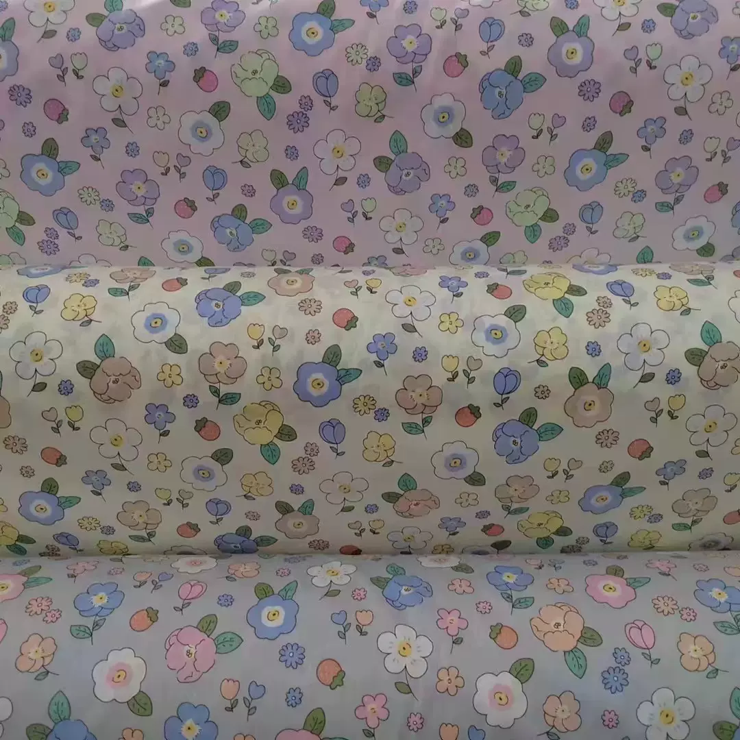 批发纯棉床品斜纹面料 碎花服装面料 儿童裙子面料 全棉印花棉布