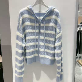 2024冬季新款女装休闲宽松条纹连帽针织开衫拉链外套女4FA235652