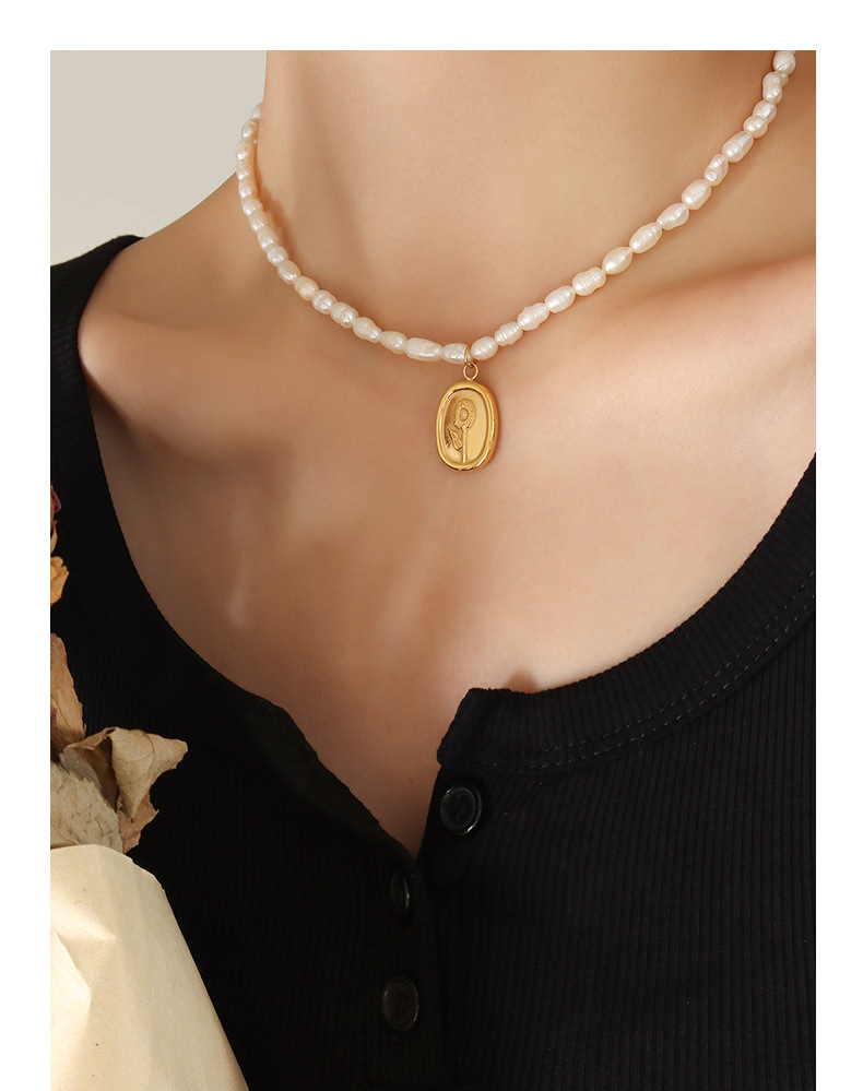 Elegant Flower Titanium Steel Gold Plated Pearl Pendant Necklace