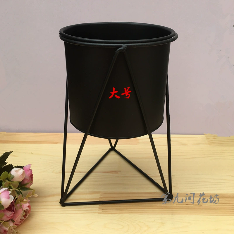 Creative decorations for office, flowerpot, Nordic style, home decor, simple and elegant design