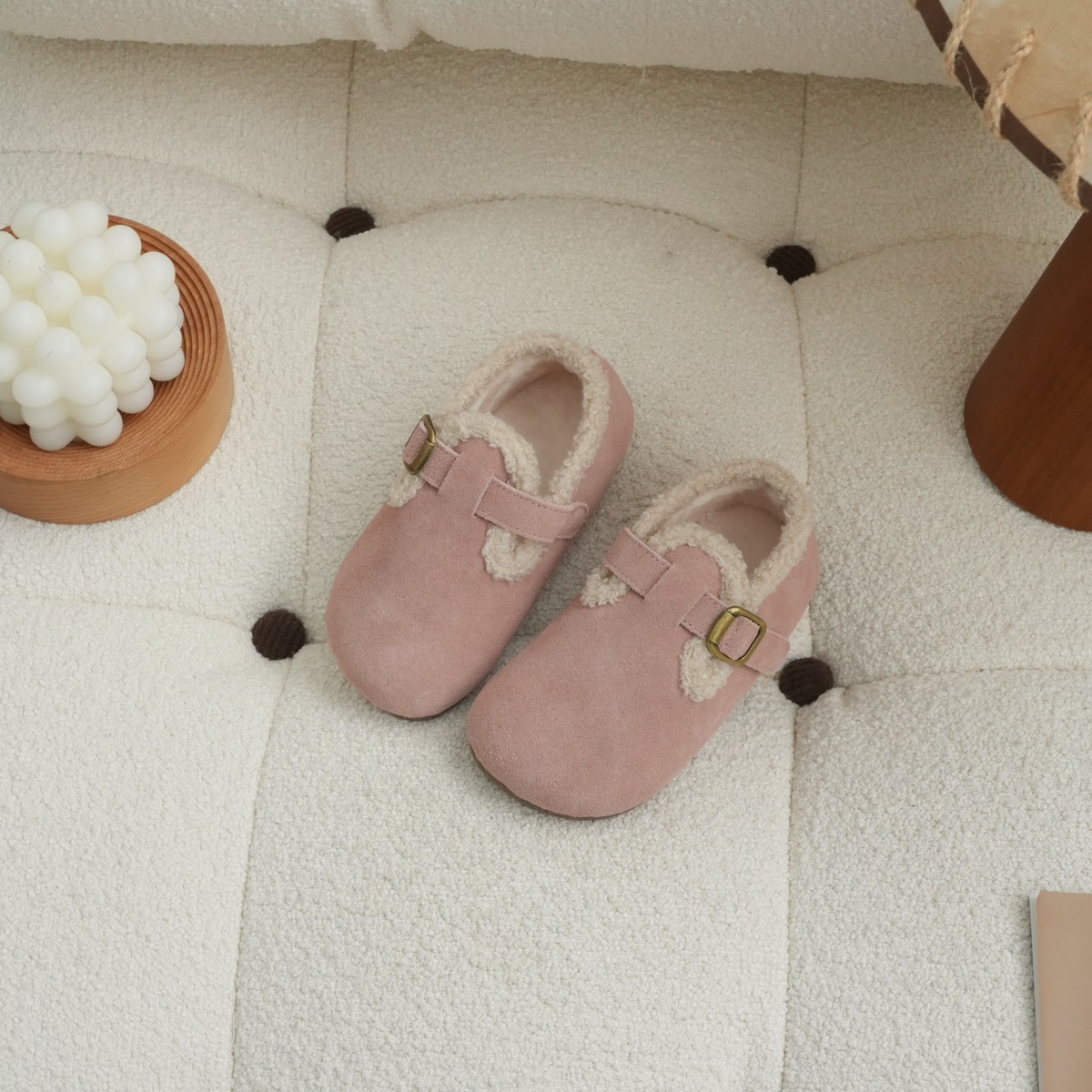 Raspberry powder (plus velvet)