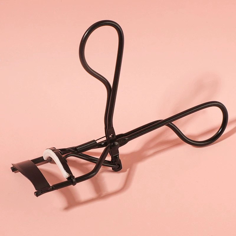 Eyelash Curler Handheld Lash Curler, Long-Lasting Curl, Portable with Silicone Pads