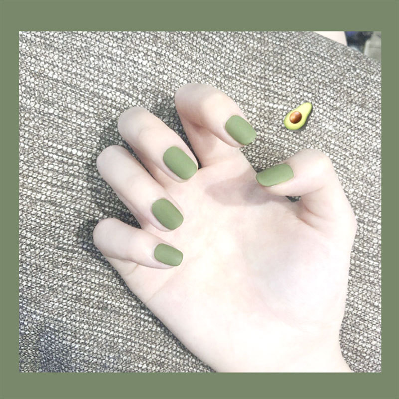 Nuevo parche de uñas de uñas de uñas esmeriladas de color sólido corto redondo desmontable parche de uñas postizas de uñas portátiles al por mayor