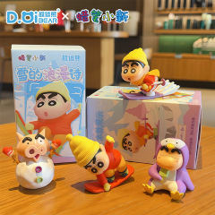 本物のクレヨンしんちゃん雪のロマンチックな詩オフィスデスクトップ車の装飾品デスクホームカー装飾