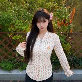 小个子韩系气质碎花连帽透气拉链夏季修身显瘦防晒开衫上衣女欧美