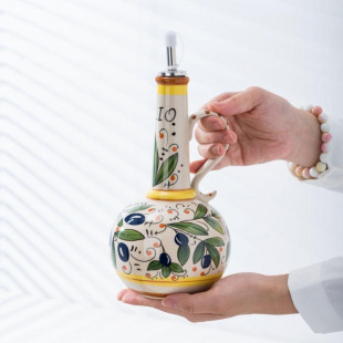 Underglaze Ceramic Bottle Olive Oil Bottle Oil and Vinegar Bottle Kitchen Seasoning Bottle Drainage Bottle