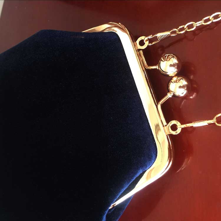 8429320299_1579653665